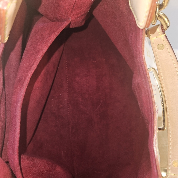 Louis Vuitton Ursula Shoulder Bag - Picture 9 of 14